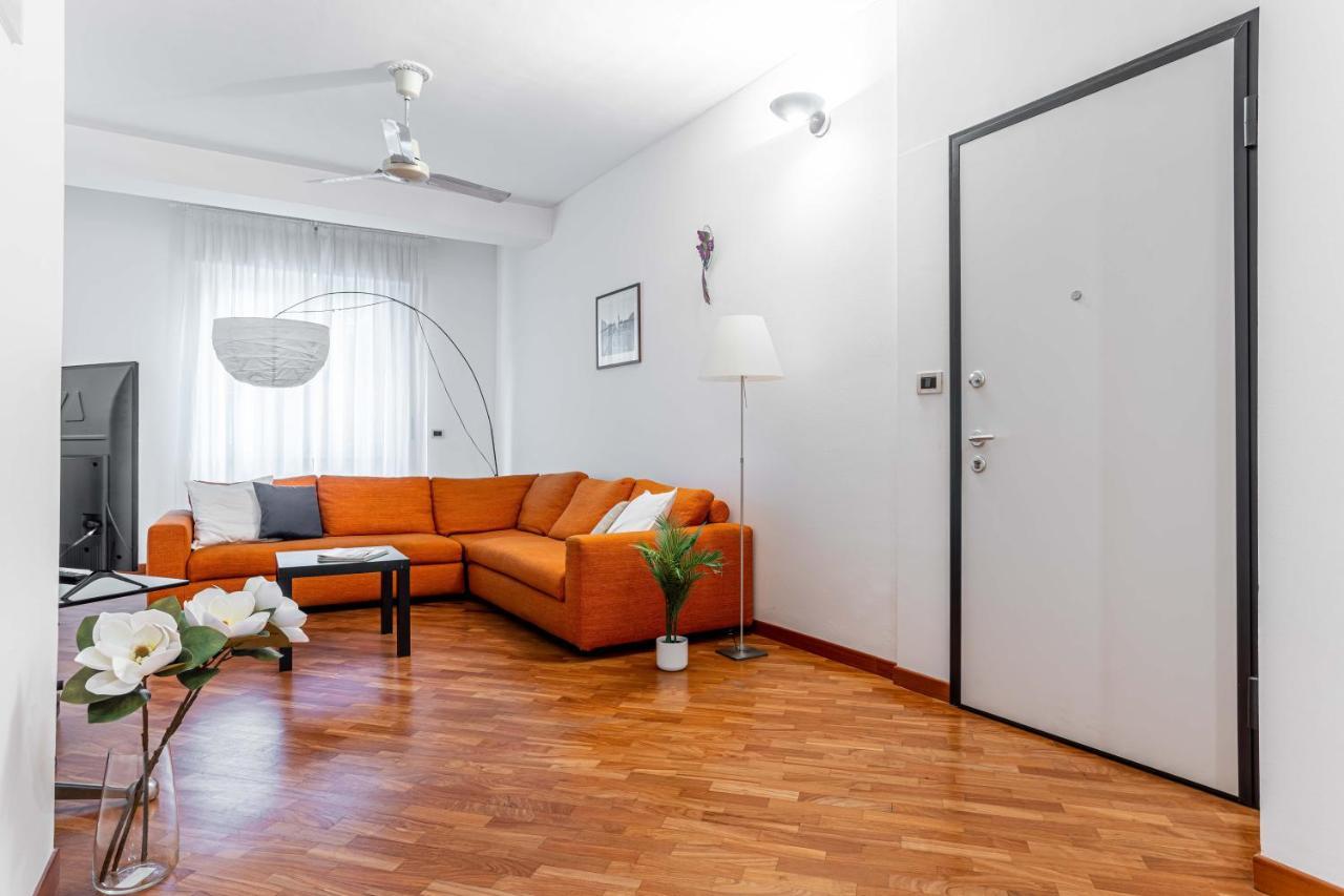 Joivy Lovely And Inviting Flat With Balcony Milão Exterior foto