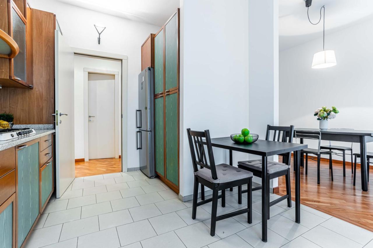 Joivy Lovely And Inviting Flat With Balcony Milão Exterior foto